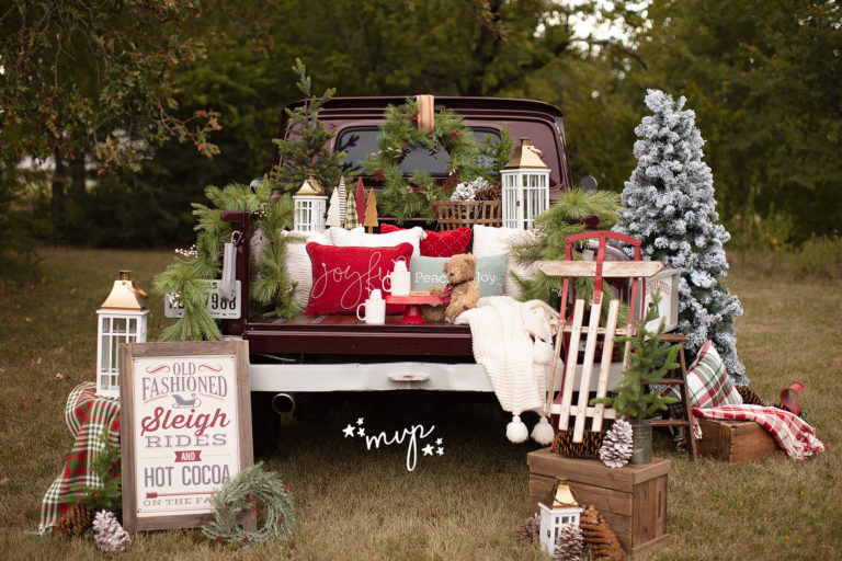 Christmas Truck Minis › Michelle Voigt Photography Blog